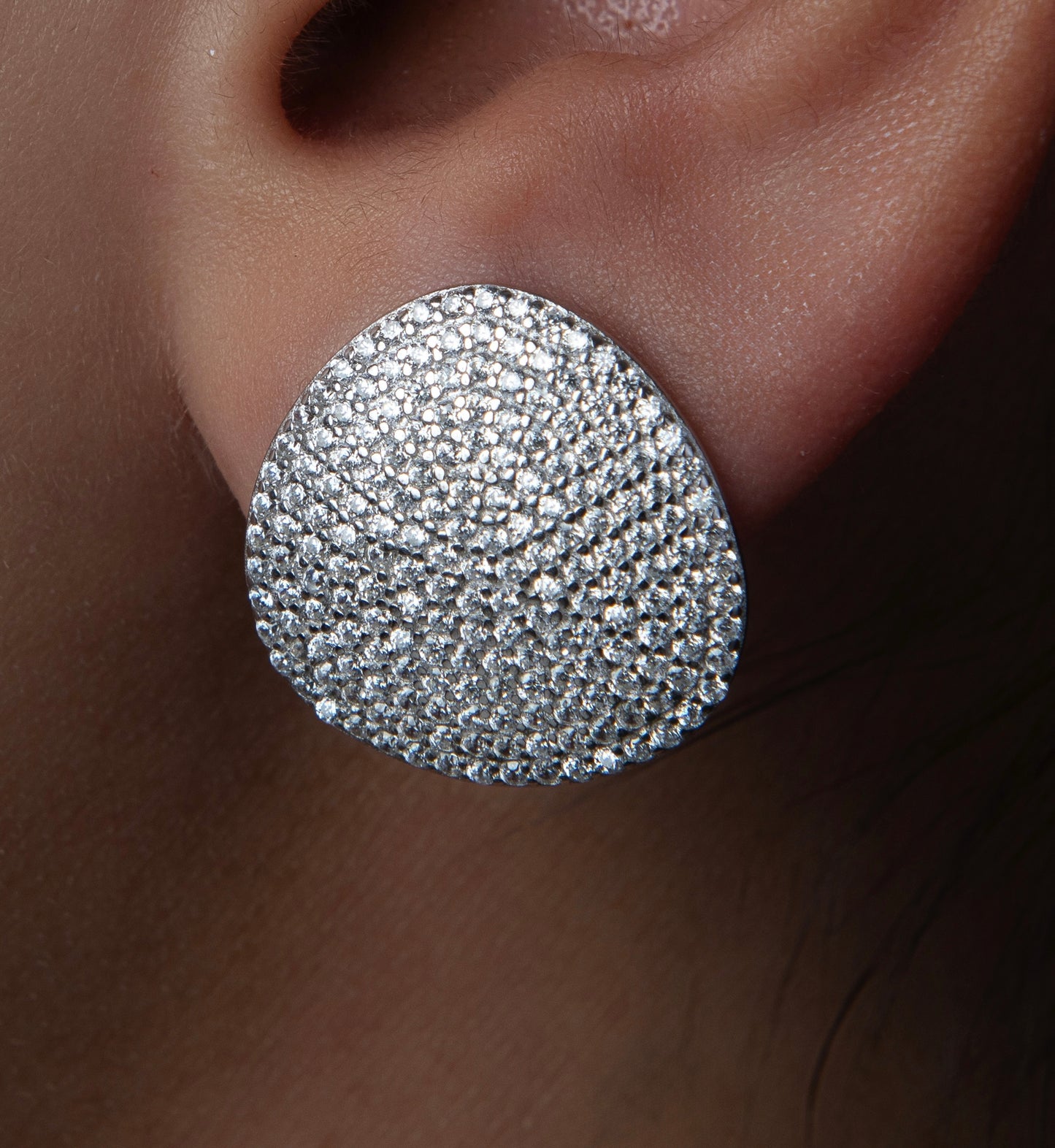 Diamond bedded button Earrings