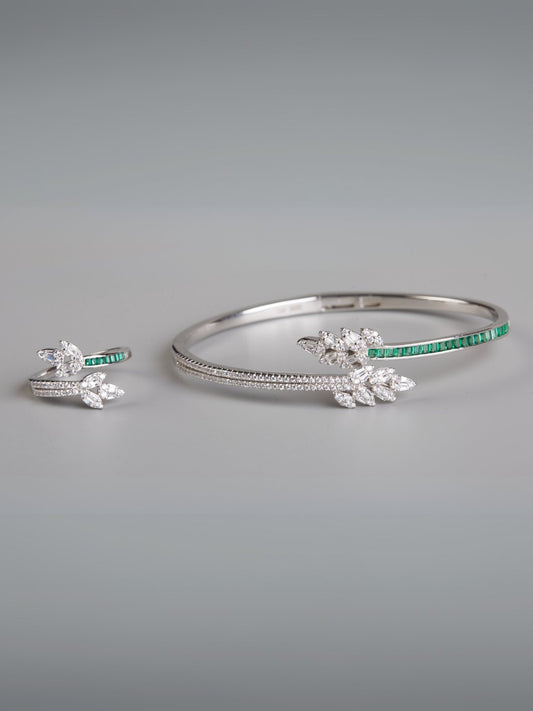 Tansi Jewels Fusion Green White Bloom Bracelet And Ring Set