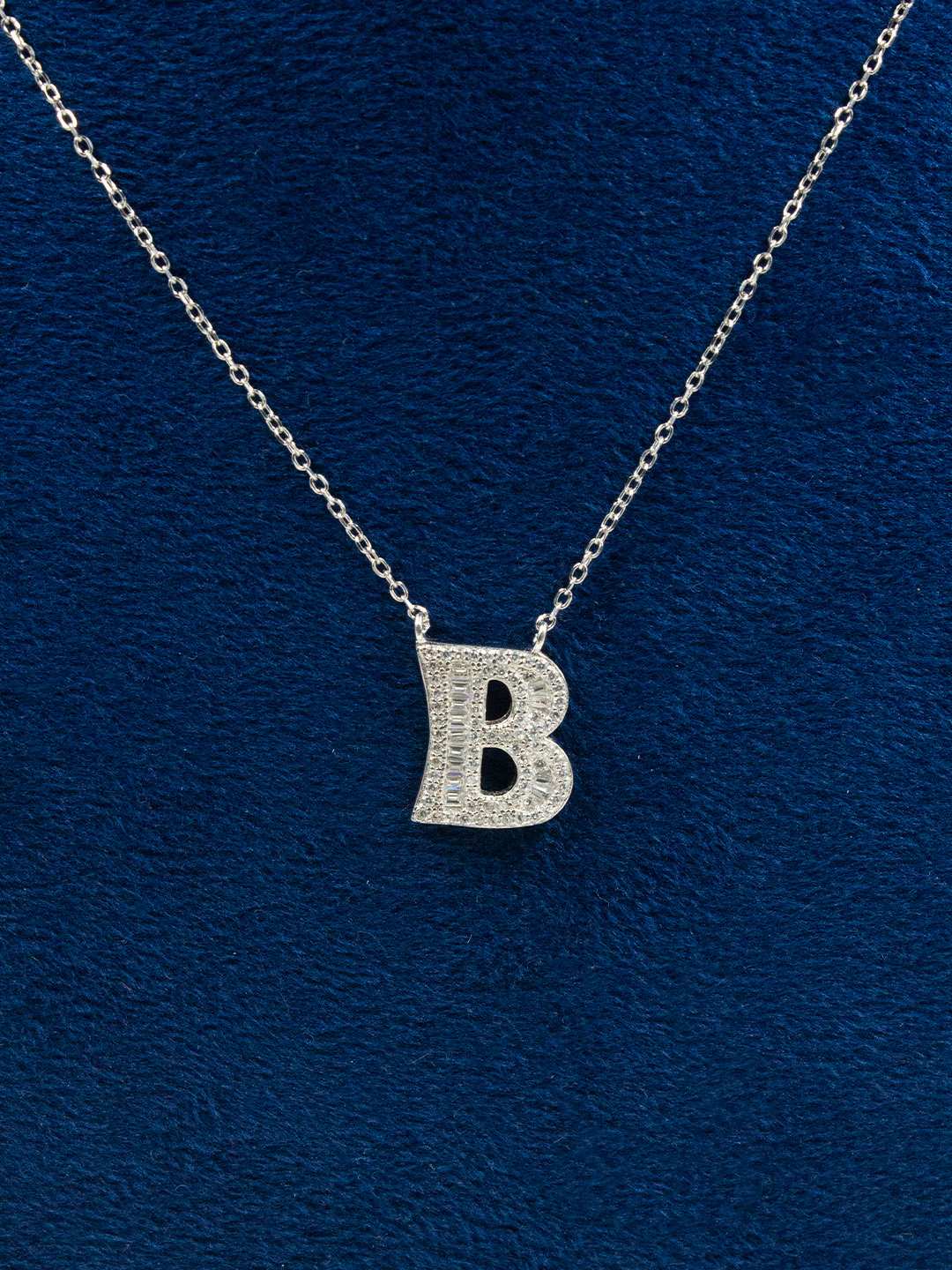 Tansi Jewels Queen B Rodhium Plated Sterling Silver Chain Necklace