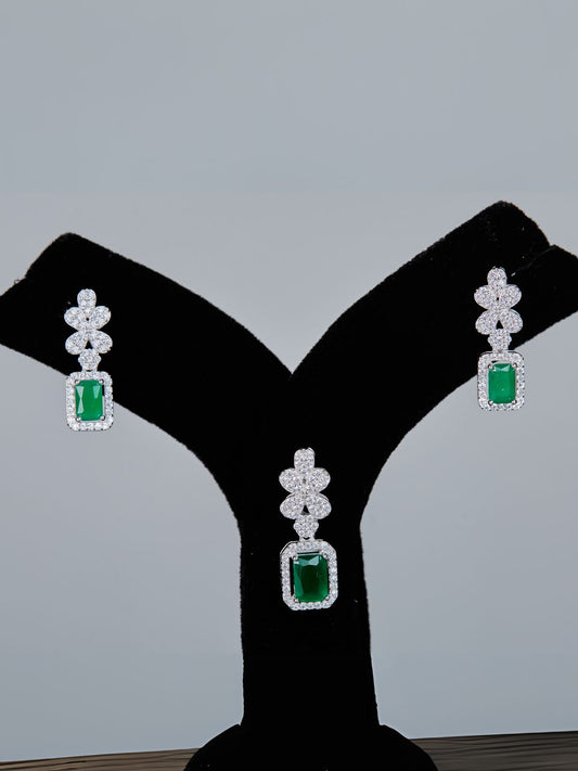 Tansi Jewels Sunset Rectangular Green Emerald Pendant Set With Earrings